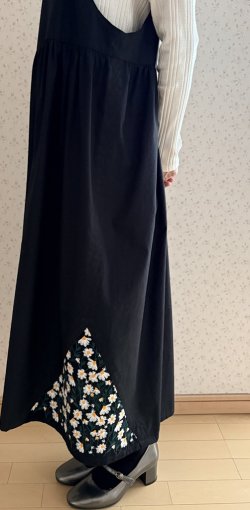 画像7: デイジーをそっと閉じこめたジャンパースカート