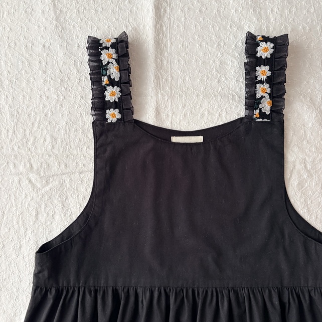 画像3: デイジーをそっと閉じこめたジャンパースカート